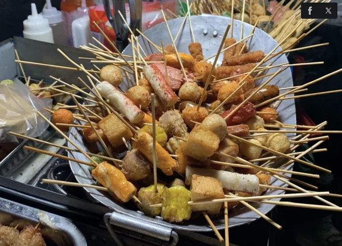 Bán thức ăn đường phố 'bẩn' có thể bị phạt đến 3 triệu đồng