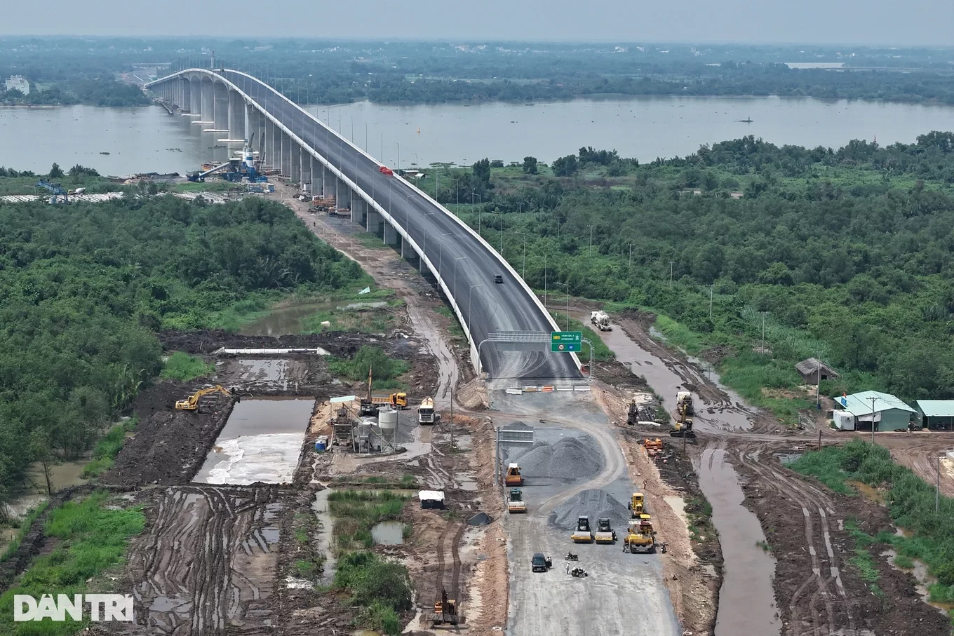 Cầu Nhơn Trạch sắp thông xe, bất động sản sẵn sàng đón cơ hội