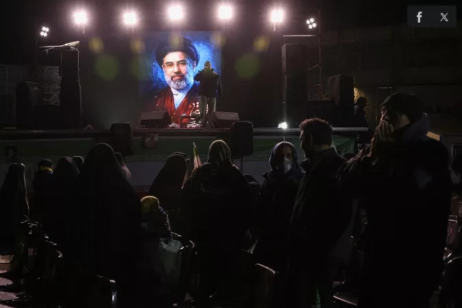 Iran kêu gọi người dân xuống đường ủng hộ tân Lãnh tụ Tối cao