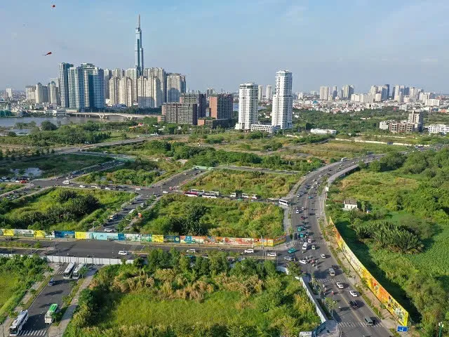 TP HCM được giữ lại 80% nguồn thu từ đất đai